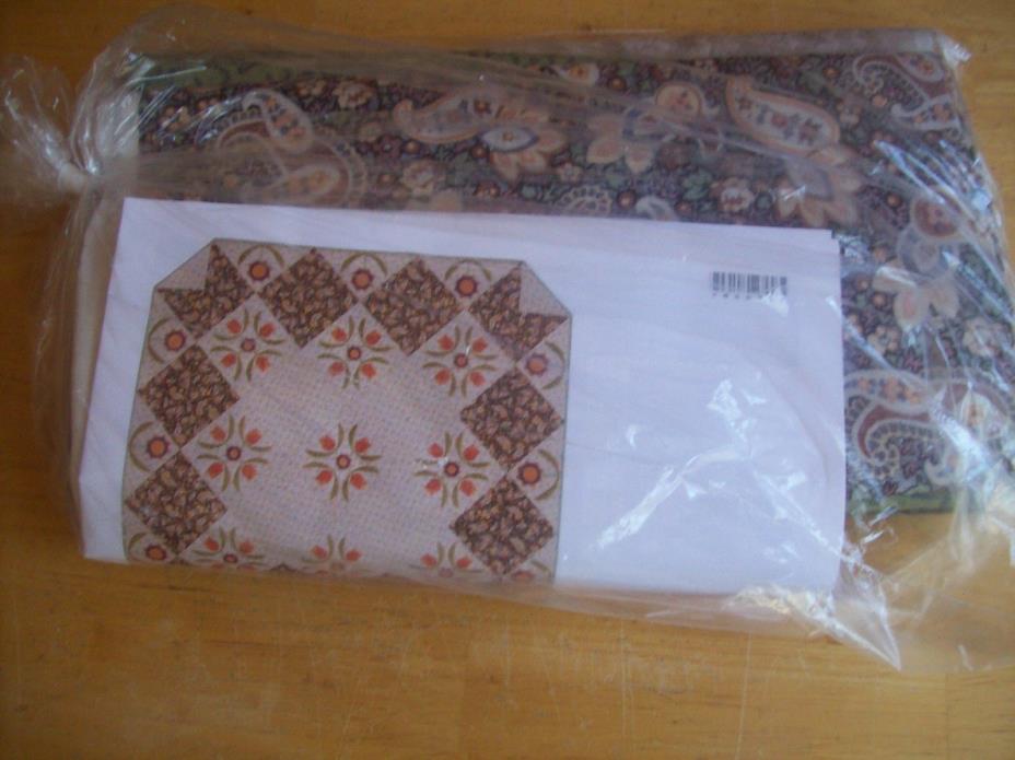 Connecting Threads Harriet's Table Topper Quilting Kit NEW IN PACKAGE