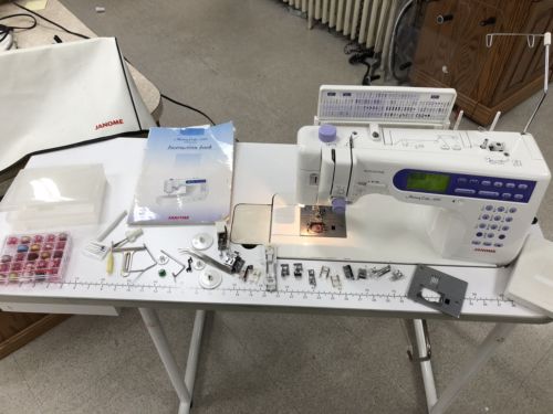 Janome Memory Craft 6500P Computerized Sewing Machine + Table and Walking Foot
