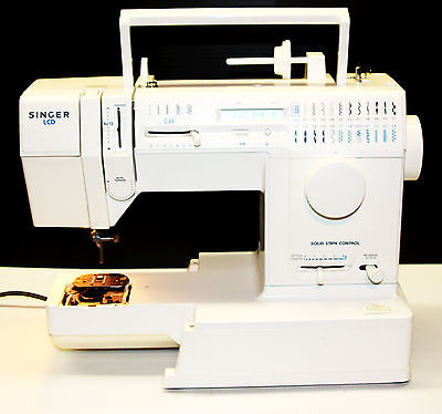 SINGER MODEL 9334 LCD SEWING MACHINE