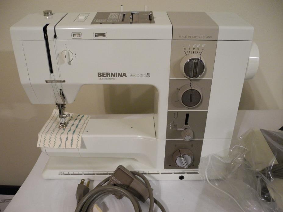 Bernina Record 930 Electronic Sewing Machine + Pedal +  Accessory Kit