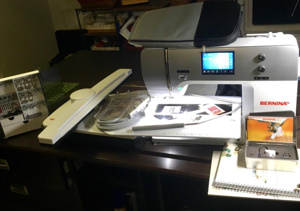 Bernina 750QE Sewing Machine