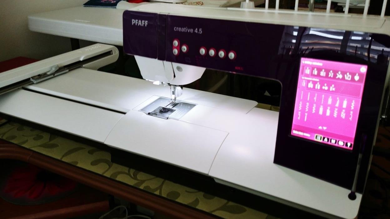 PFAFF CREATIVE 4.5 SEWING/EMBROIDERY MACHINE/EXTRA LARGE EMB. UNIT/LOW HOURS