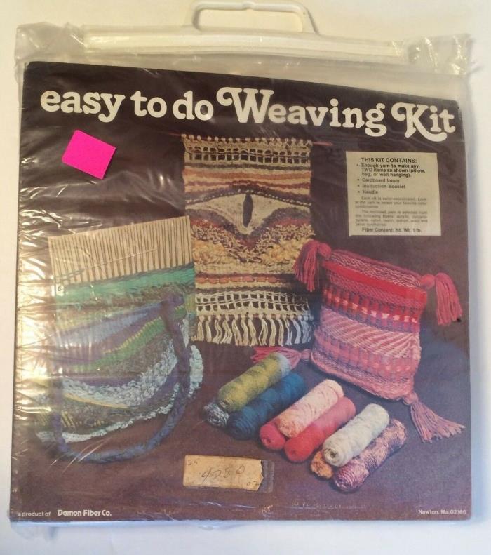 Easy To Do Weaving Kit Makes Two Items Orange Red Yellow Brown NOS Damon Fiber