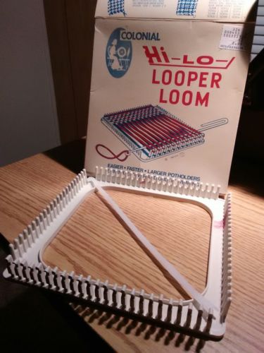 Vintage Colonial Plastic Hi Lo Looper Loom #79