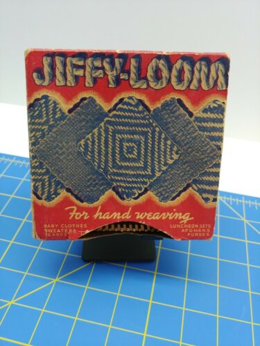 VINTAGE JIFFY-LOOM for Hand Weaving manufactured by Calcraft Company