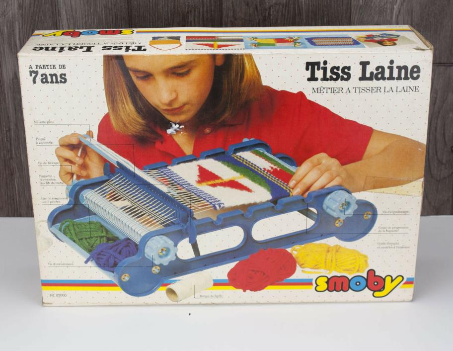 Large Kids Weaving Loom - Vintage Plastic Loom w/ Shuttles & Instructions