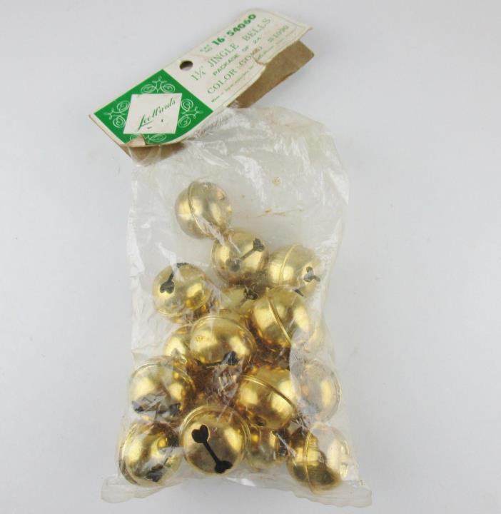 Vintage Lot of 17 1 1/4'' Metal Gold Jingle Bells Craft Christmas #1090 LeeWards