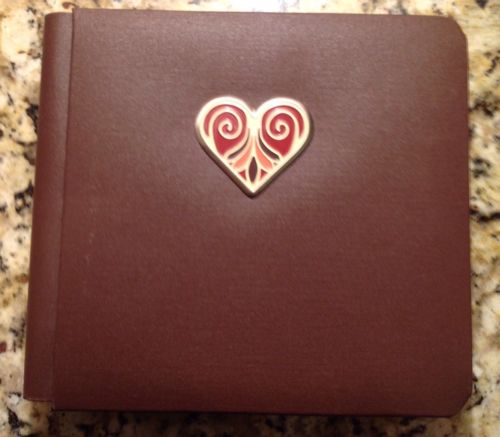 Creative Memories 7x7 Album Brown With Heart AND 12 Pallette Pages. Ready To Go!