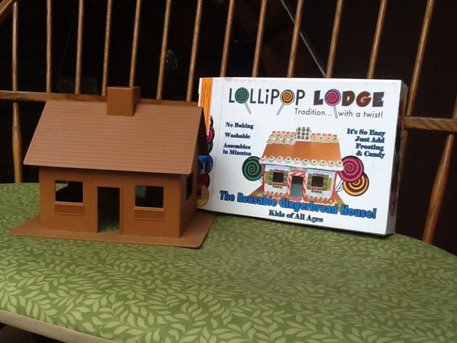 REDUCED $4000 NEW 8732 Lollipop Reusable Quality Plastic Ginger Bread Houses