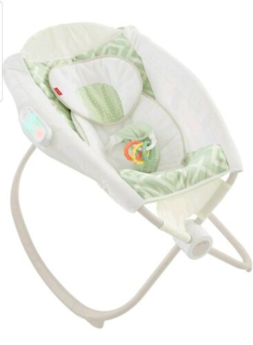 Fisher-Price Deluxe Auto Rock 'n Play Sleeper with SmartConnect, Green/White