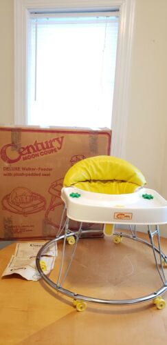 Century Moon Coupe Vintage Retro 70's Yellow White Baby Walker w/ Original Box
