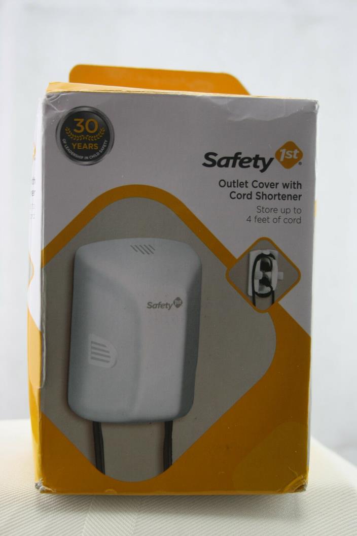 Safety 1st Outlet Cover With Cord Shortener ~ Protect Baby ~ STORE UP TO 4 FEET
