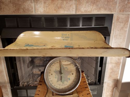 Vintage Antique Mechanical Metal Nursery Baby Scale 30lb Ounces White Works