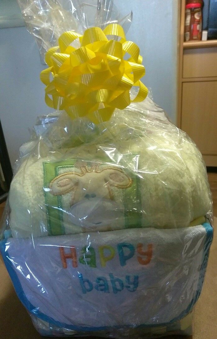 New Arrival Happy Baby Gift Basket