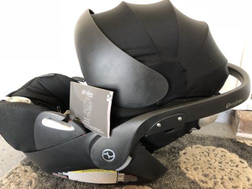 Cybex Cloud Q Infant Car Seat & Base Black-Beauty Black