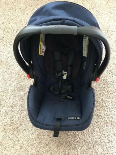 Graco SnugRide Click Connect 35 Infant Car Seat And Base
