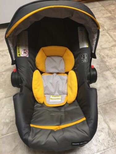 Graco Snugride Click Connect 35 LX Infant Car Seat Cover Canopy Gray Yellow