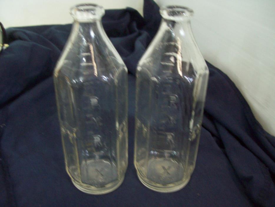 PYREX set of 2 Vintage Glass Baby Feeding Bottles  8 oz Embossed & 6-paneled J5