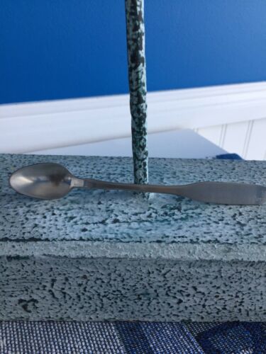 Oneida Flatware Paul Revere Mirror 18/10 Wooster Hospital Collectible Baby Spoon