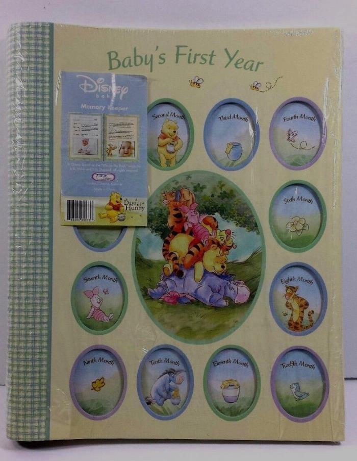 Disney Baby's First Year Memory Keeper Album - Winnie the Pooh 1 - 12 Months