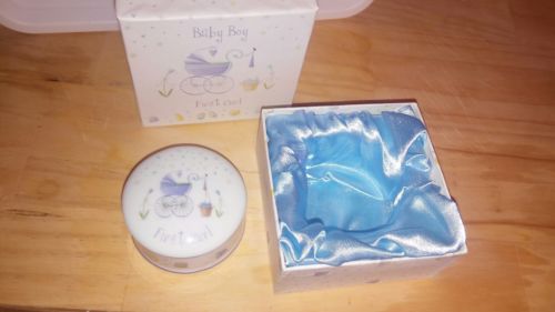 Sweet Petite Baby Boy First Curl Ceramic Keepsake  Lesser & Pavey UK  new in Box
