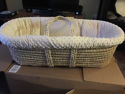 Tadpoles Minky Dot Moses Basket and Bedding Set, Natural BRAND NEW