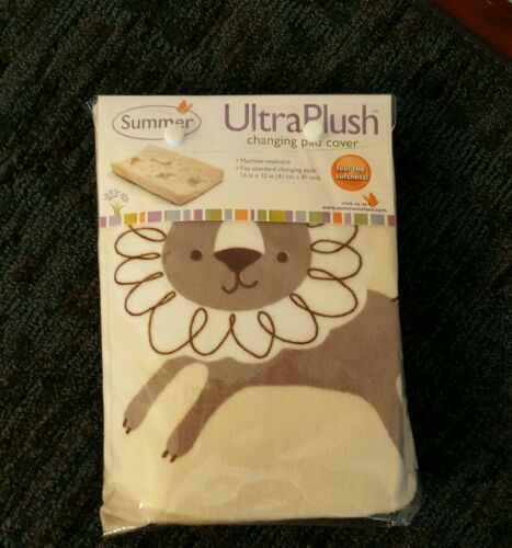 Summer Ultra Plush Changing Pad Cover Zoo Animals