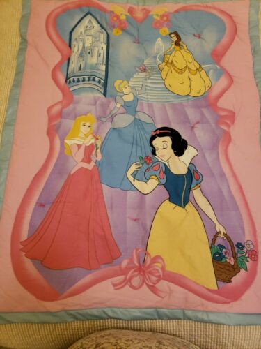 Baby Blanket Quilt Disney Princesses  Hand Made TackTied Puffy Snow White 36x46