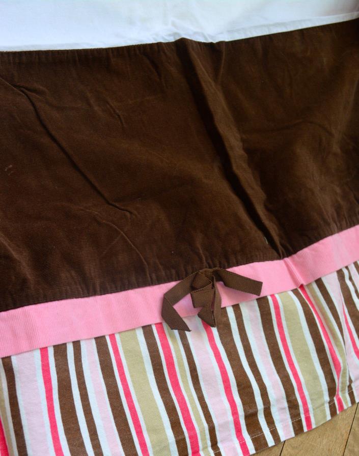 BANANAFISH Crib Bedskirt Baby Dust Ruffle PInk Brown White Stripe Ribbon #L26