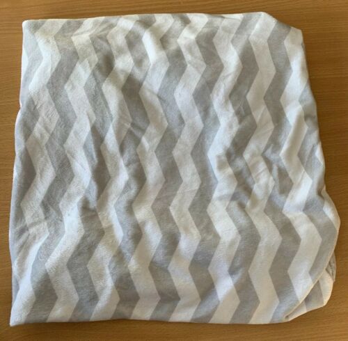 Bassinet Fitted Sheet, 1 Pack Chevron Fitted Soft Jersey Cotton Cradle Bedding