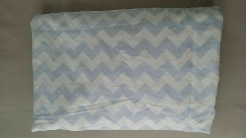 Pottery Barn Kids Chevron Crib Sheet