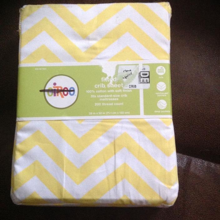 Circo Chevron  Fitted Crib Sheet Yellow  and White Zig Zag Baby Nursery NEW