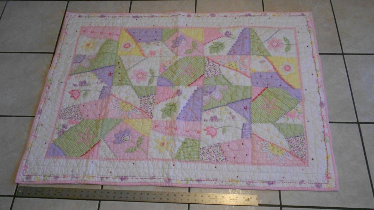 *Pre-Owned* Pottery Barn Kids Baby Girls Pink Floral Quilt 48