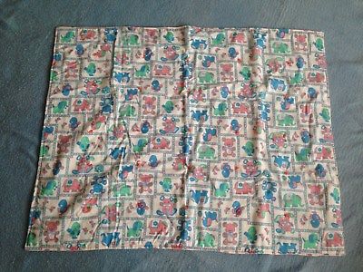 Handmade  Baby Quilt Blanket Comforter Coverlet 44 x 34