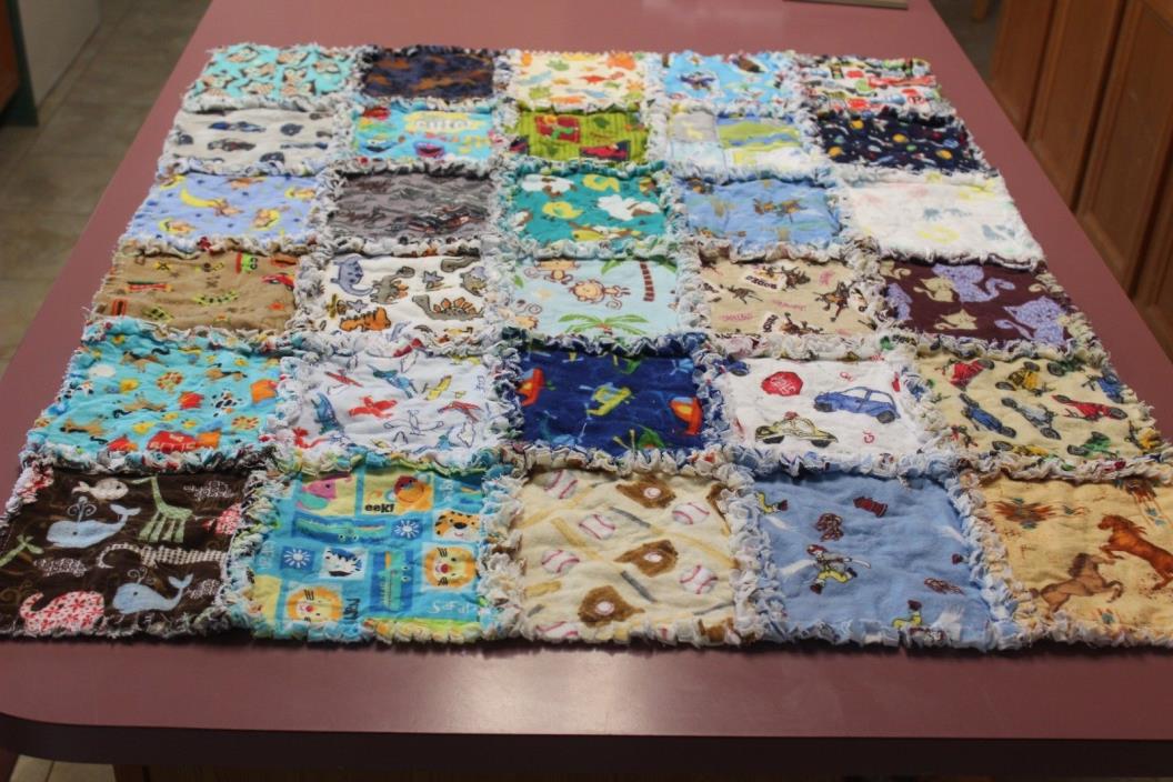BABY or TODDLER BOY RAG QUILT I SPY Colorful Learning 30 Different Squares LARGE