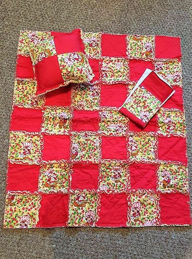 31 x 35 Strawberry Shortcake Newborn Rag Quilt Set accent pillow + burp cloth