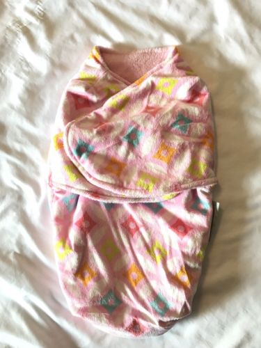 Blankets & Beyond Baby Swaddle/Wrap Pink/ Multi Color Geometric Pattern EUC