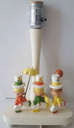 Vintage Nursery Originals Wooden Table Nursery Childrens Lamp 1978