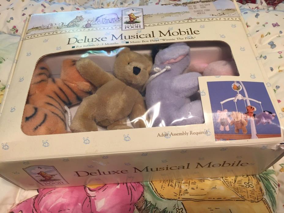 Disney Classic Pooh Deluxe Musical Mobile 2002 Music Box plays 