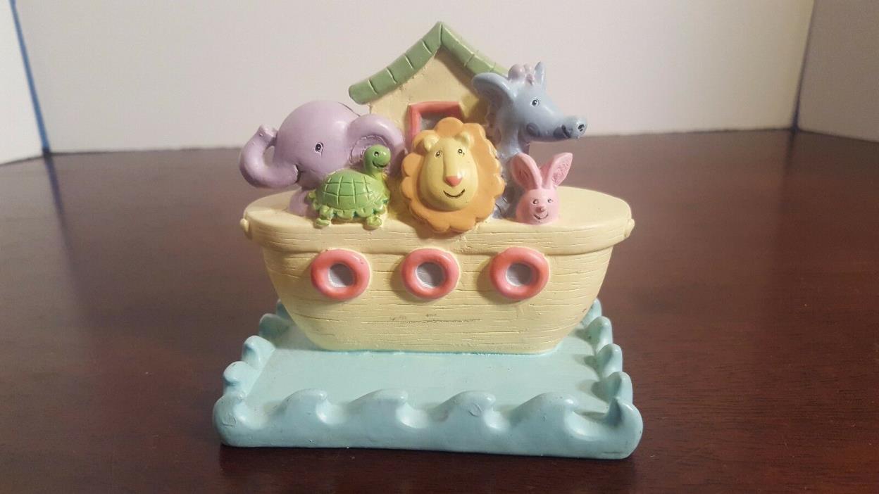 Noah's Arc with Animals floating on water Kids Bedroom Decoration statue tray