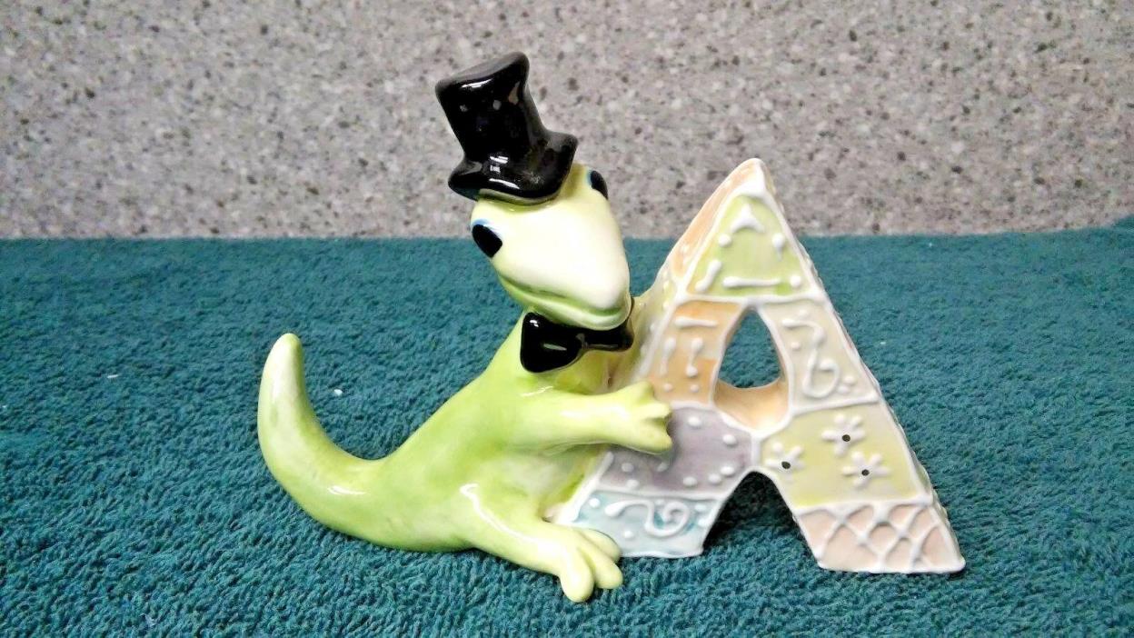 Alligator -A- figurine a Koko Originals from Character Collectibles by A. Boulga