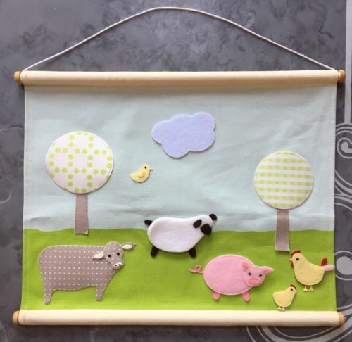 Barnyard Farm Animal Applique Wall Hanging Nursery Toddler Baby 12.5” X9”