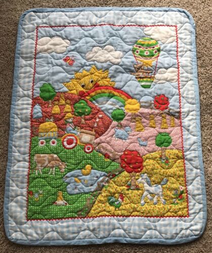 Vintage Nursery Childrens Wall Hanging Farm Animals Multi Color Quilted Fabric