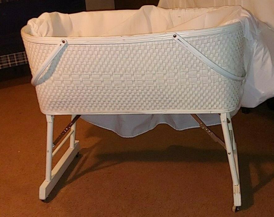 Vintage Baby Bassinet White Wicker Cradle Basket Portable Redmon MCM