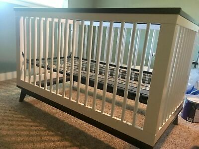 Babyletto Scoot 3-in-1 Convertible Crib with Toddler Bed Conversion... BRAND NEW