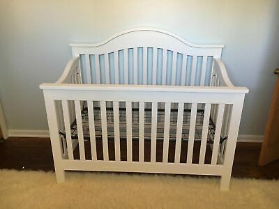 DaVinci Jayden 4-in-1 Convertible Crib, White BRAND NEW