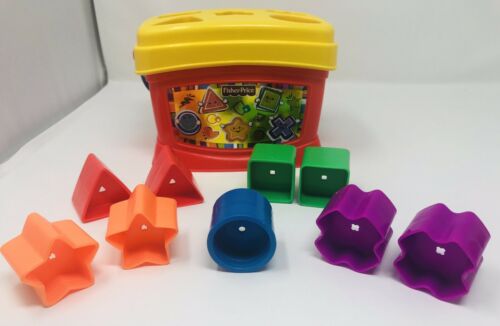 2006 Fisher-Price Shape Sorter Toy Set 9 Assorted Plastic Shapes Colors