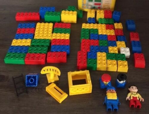 LEGO DUPLO 78 Pieces Figurines People Building Blocks Toys Kids