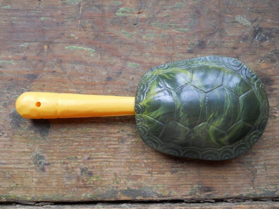 VINTAGE PLASTIC CELLULOID BABY TOY TURTLE SHELL RATTLE