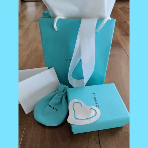 TIFFANY AND CO STERLING SILVER HEART BOOKMARK SET